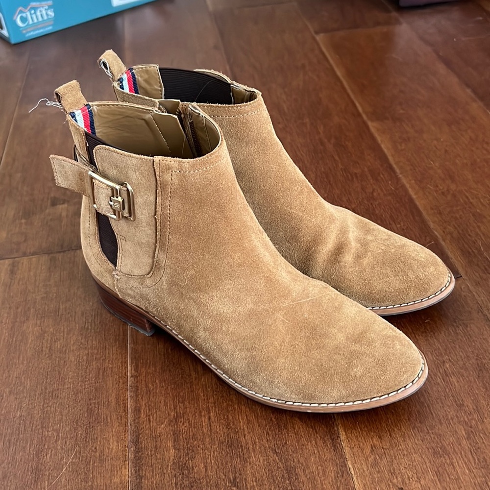 Tommy Hilfiger Booties